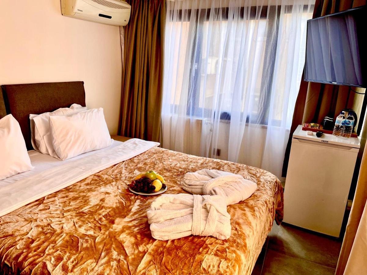 Mates Port Hotel Стамбул Экстерьер фото