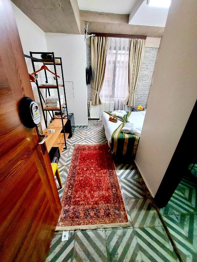 Mates Port Hotel Стамбул Экстерьер фото