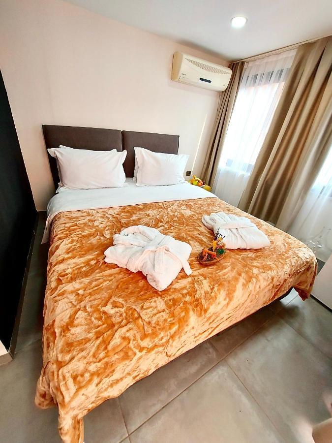 Mates Port Hotel Стамбул Экстерьер фото