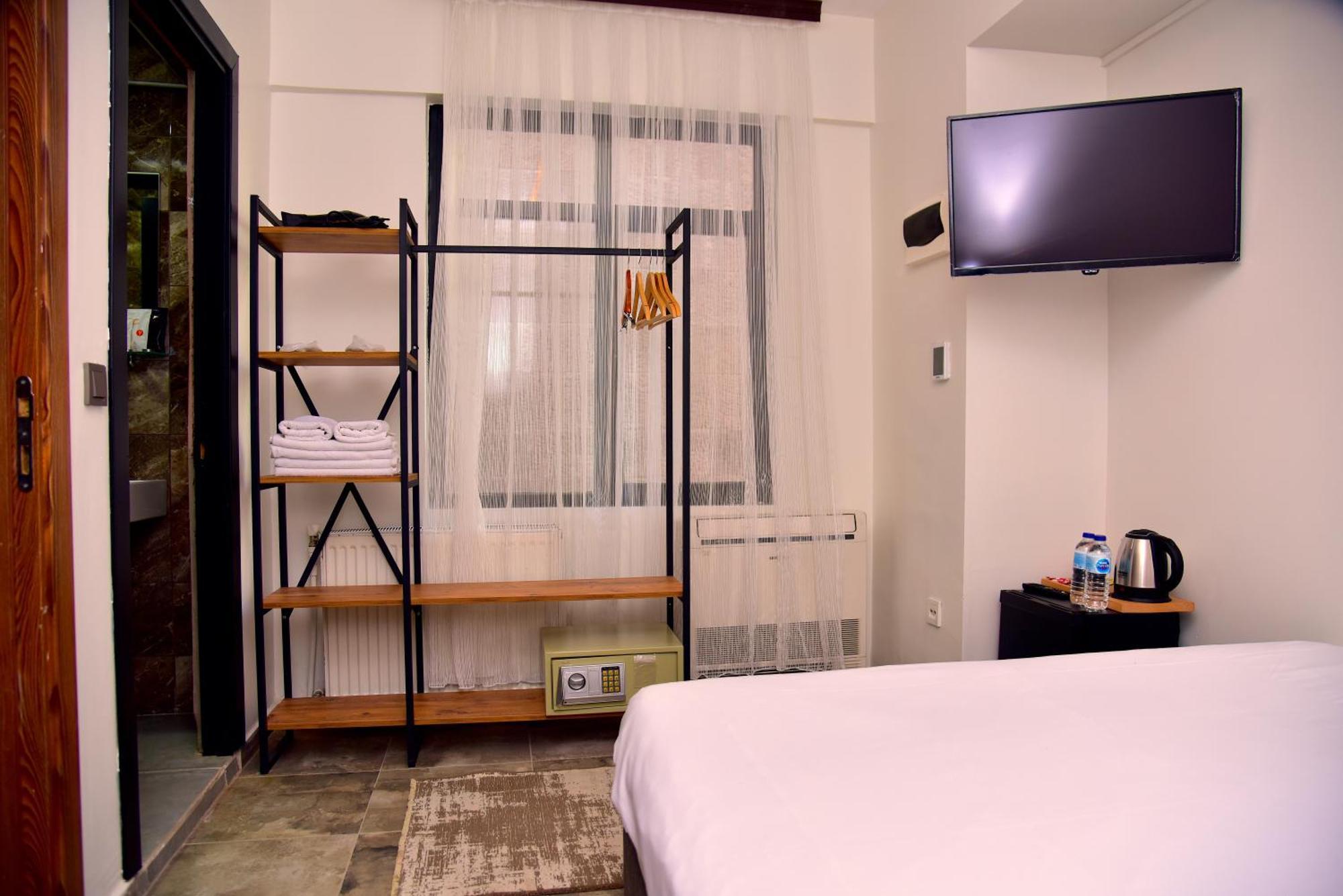 Mates Port Hotel Стамбул Экстерьер фото
